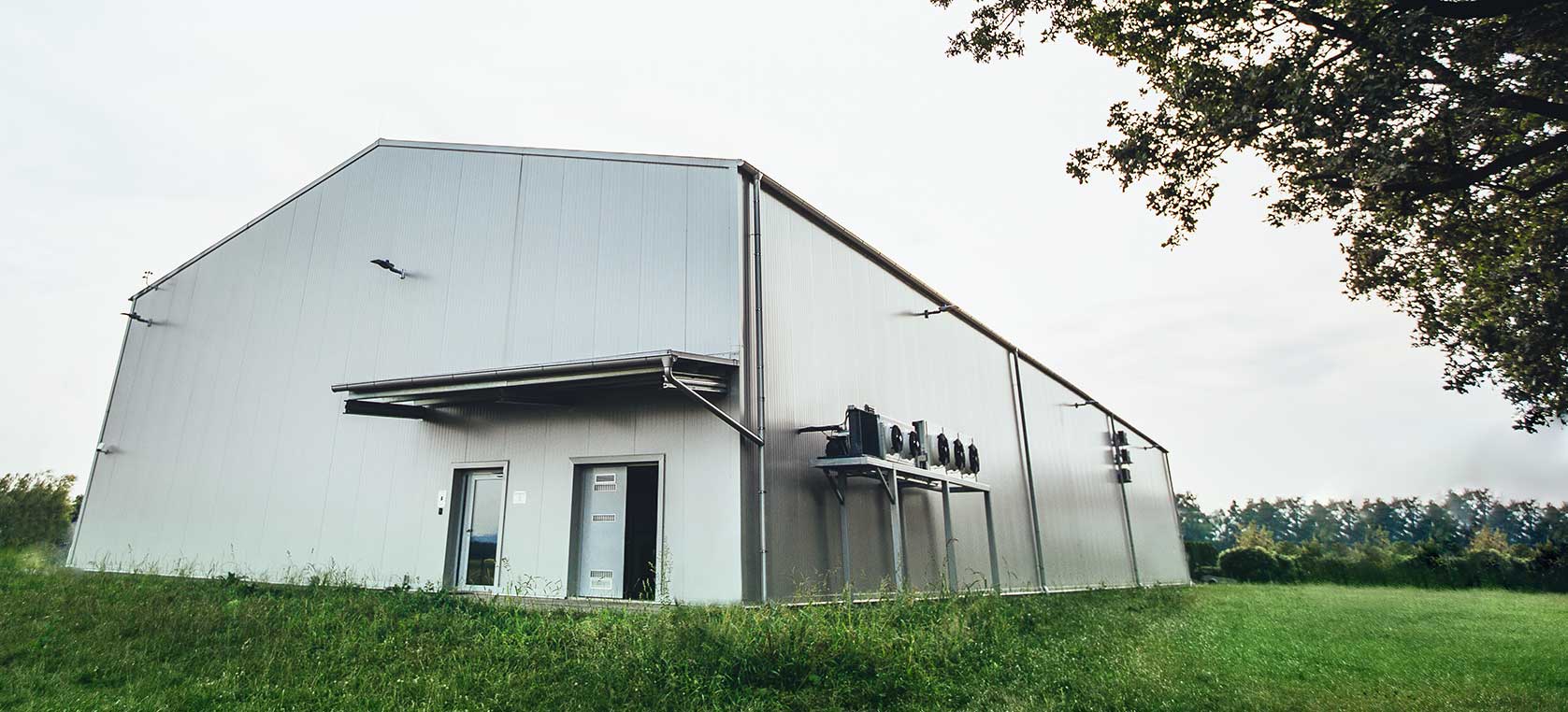 Jeklene (kovinske) konstrukcije Petrovič za proizvodne prostore in industrijske obrate